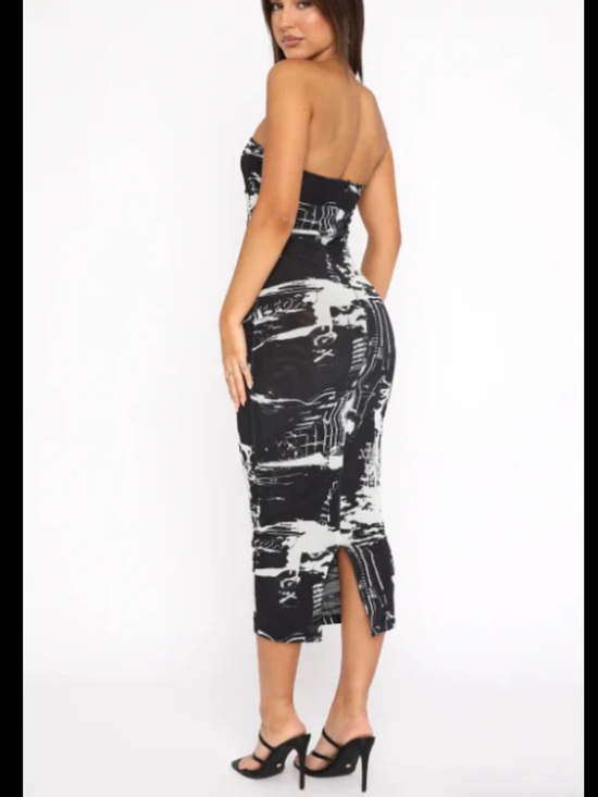 White Fox Boutique Dresses & Skirts - White Fox Boutique Black & White Abstract Strapless Midi Dress